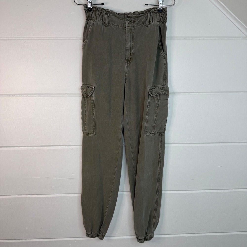 American Eagle 2 Long Olive Green Cargo Joggers Lyocell TALL